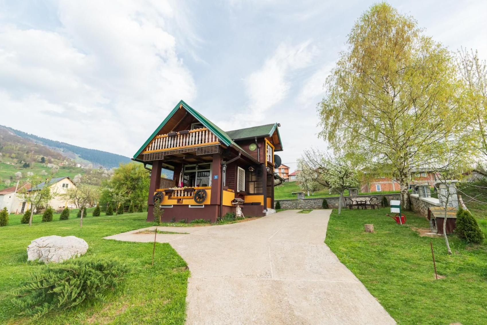 Salerno Camp Будинок відпочинку *