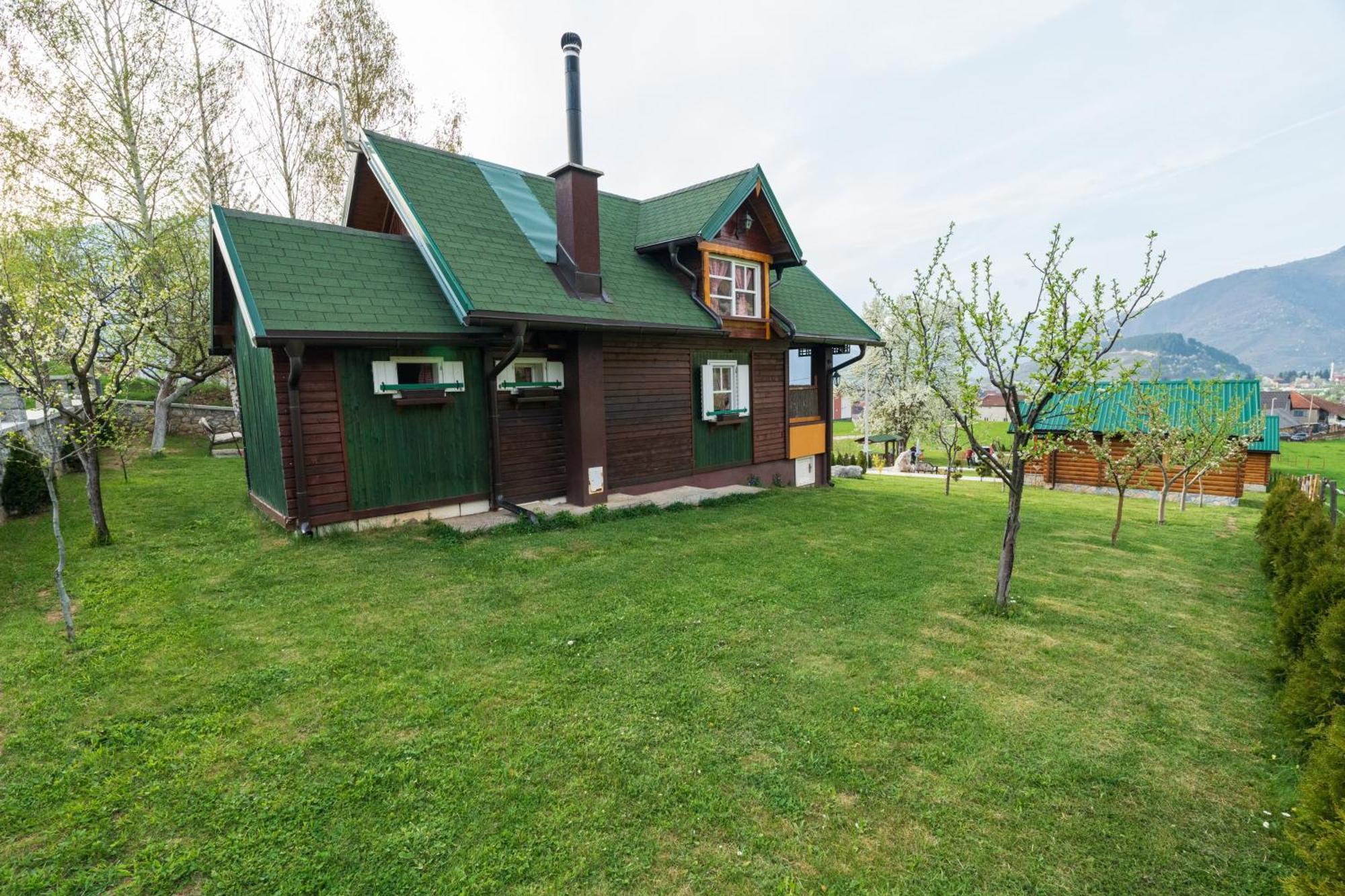 Salerno Camp Будинок відпочинку *